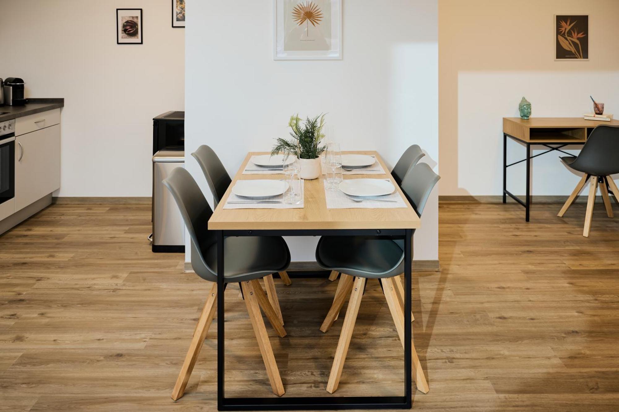 Moderne Apartments Mit Highspeed-Wlan Und Gratis-Tiefgarage Ihr Perfekter Rueckzugsort Nahe Dem Zentrum Und Der Therme I Barrierearm Бад-Кіссінген Екстер'єр фото